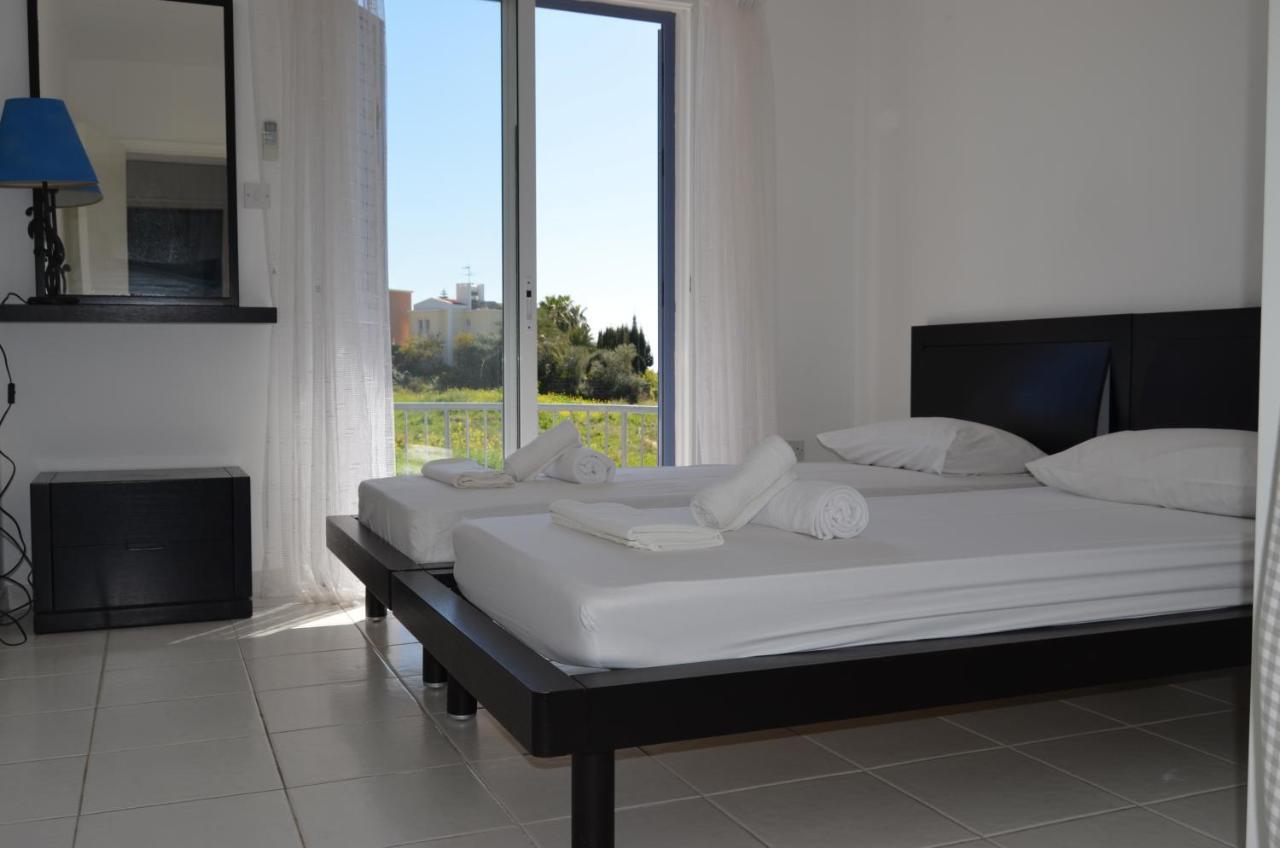 Verne Place Peyia Buitenkant foto